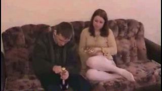 Ik neuk mijn zusje als ze dronken is – echte incest seksfilm